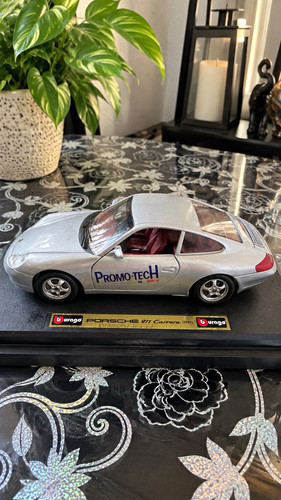 Bburago porsche 911 carrera - 911,