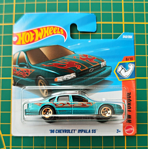 Hot wheels chevrolet - hot,