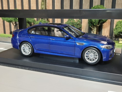 Bmw limousine modellauto - m5,
