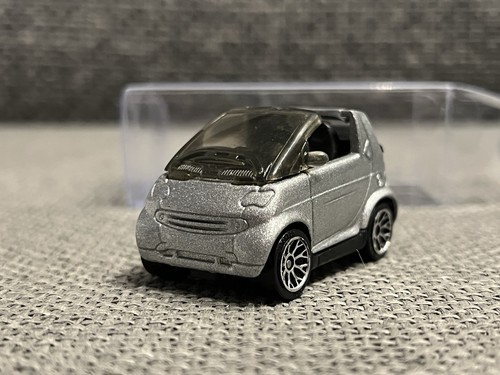 Matchbox 2001 smart cabrio - matchbox,