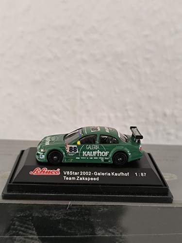 Schuco modellauto star 2002 - v8,